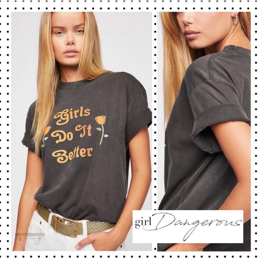 NWOT "Girls Do It Better" Graphic Tee Top S